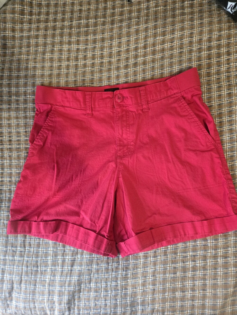 Lee Women’s Hot Pink Casual Bermuda Shorts Size 12